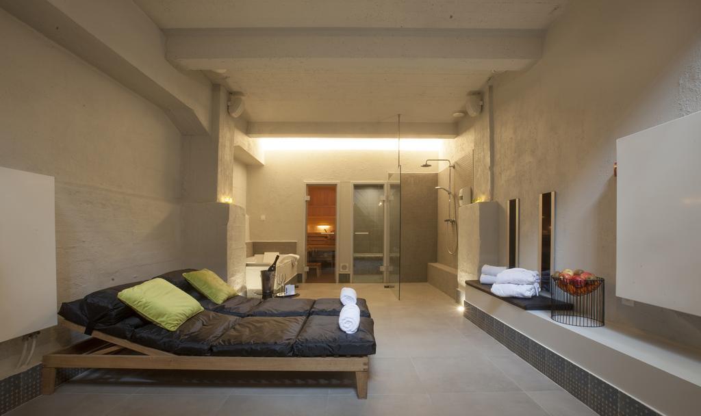 Hotel The Lodge Вилворд Екстериор снимка