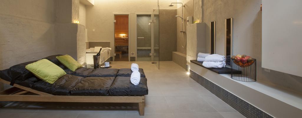 Hotel The Lodge Вилворд Екстериор снимка